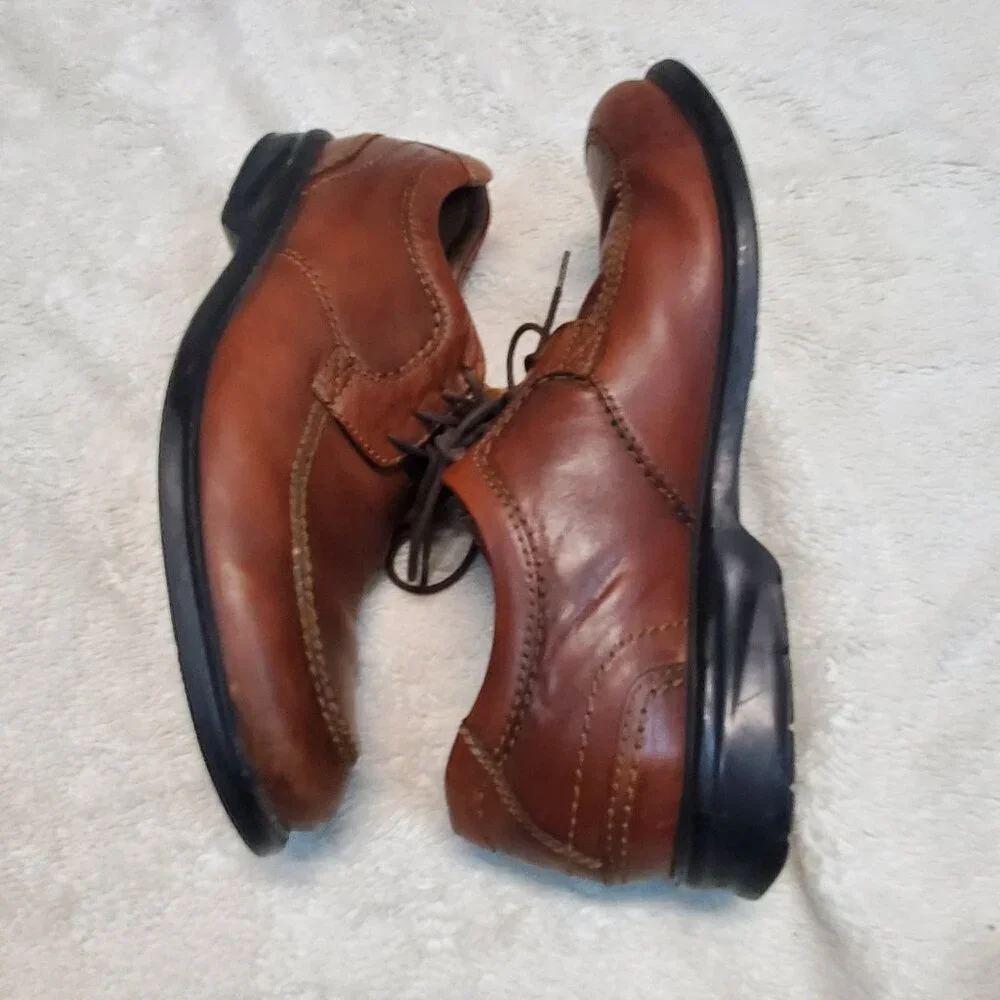 Clarks Tan Brown Leather Dress Shoe Men 10.5‎ Classic Work Capsule Old MOney